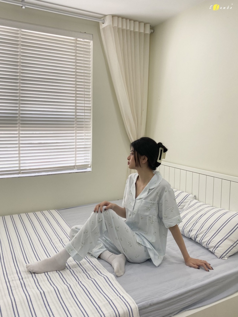 Đồ ngủ pijama họa tiết mang tới sự trẻ trung, năng động cho người mặc